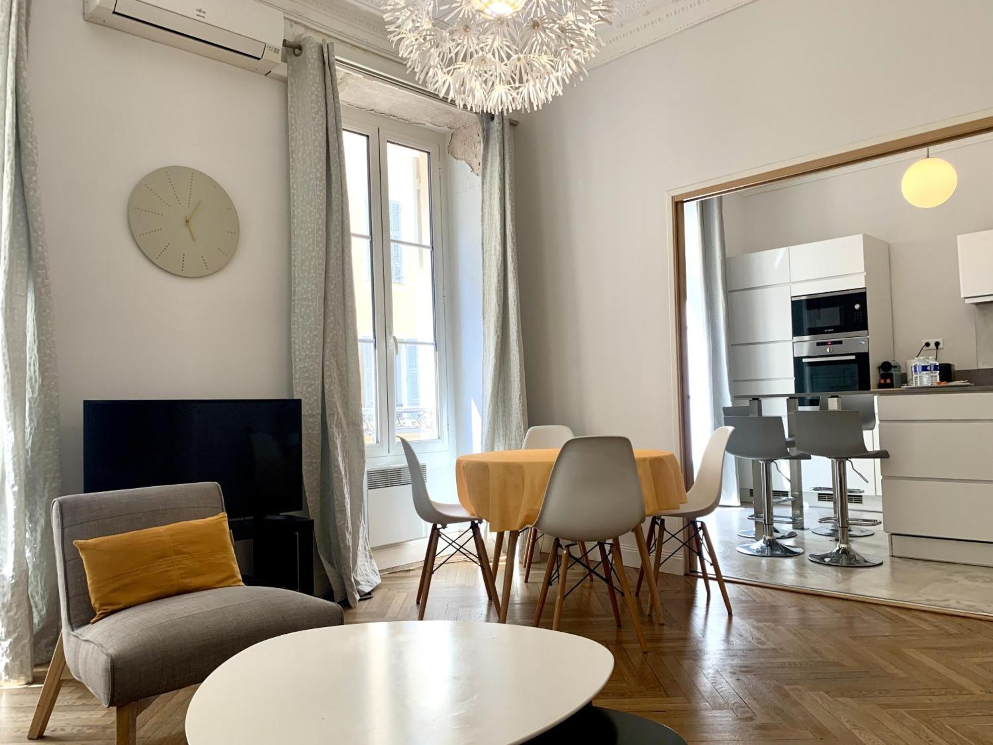 Riviera Promenade Des 1mn -exceptionnel 3 Pièces Ac Balcony Meyerbeer 1 Appartamento Nizza